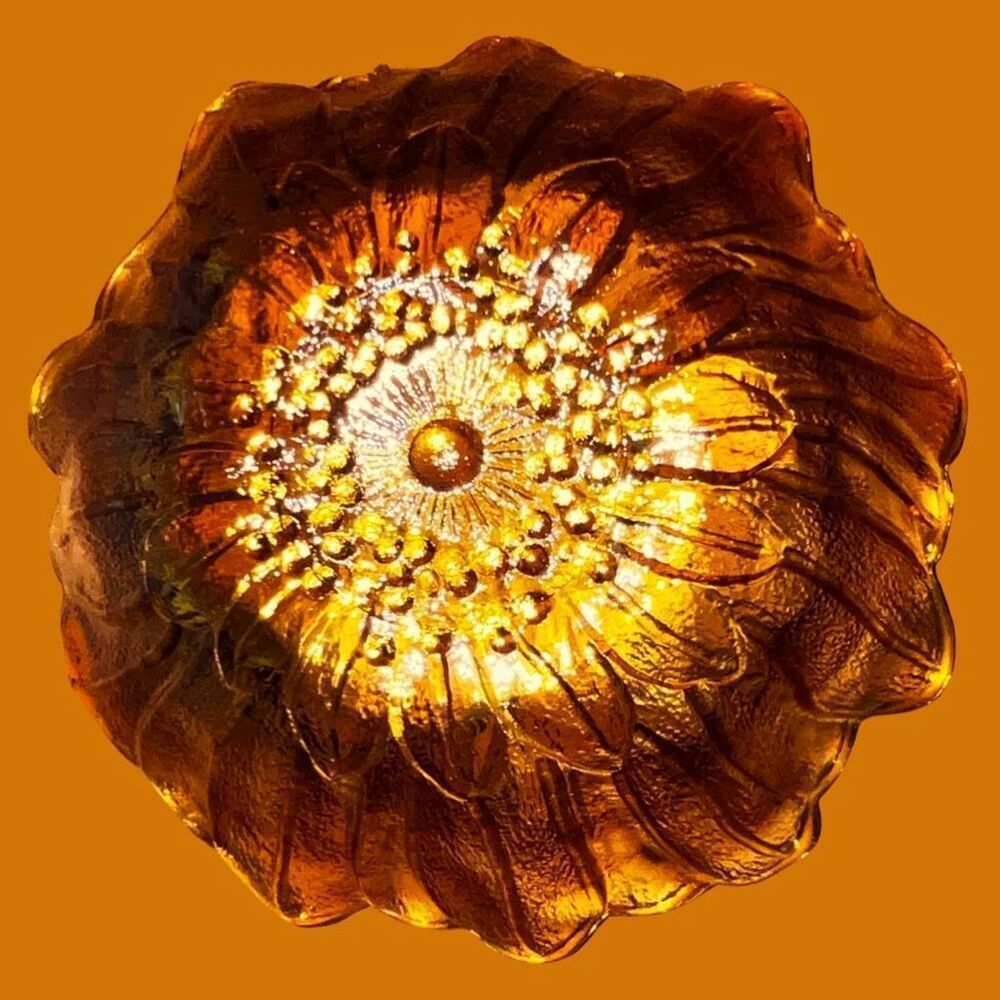 Vintage Marigold Carnival Glass Lily Pons Sunflower Bowl - Picture 3 of 5